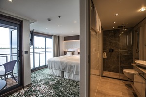Deluxe Balcony Suites - Diamond Deck